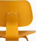 Classic wooden chair - Image 2