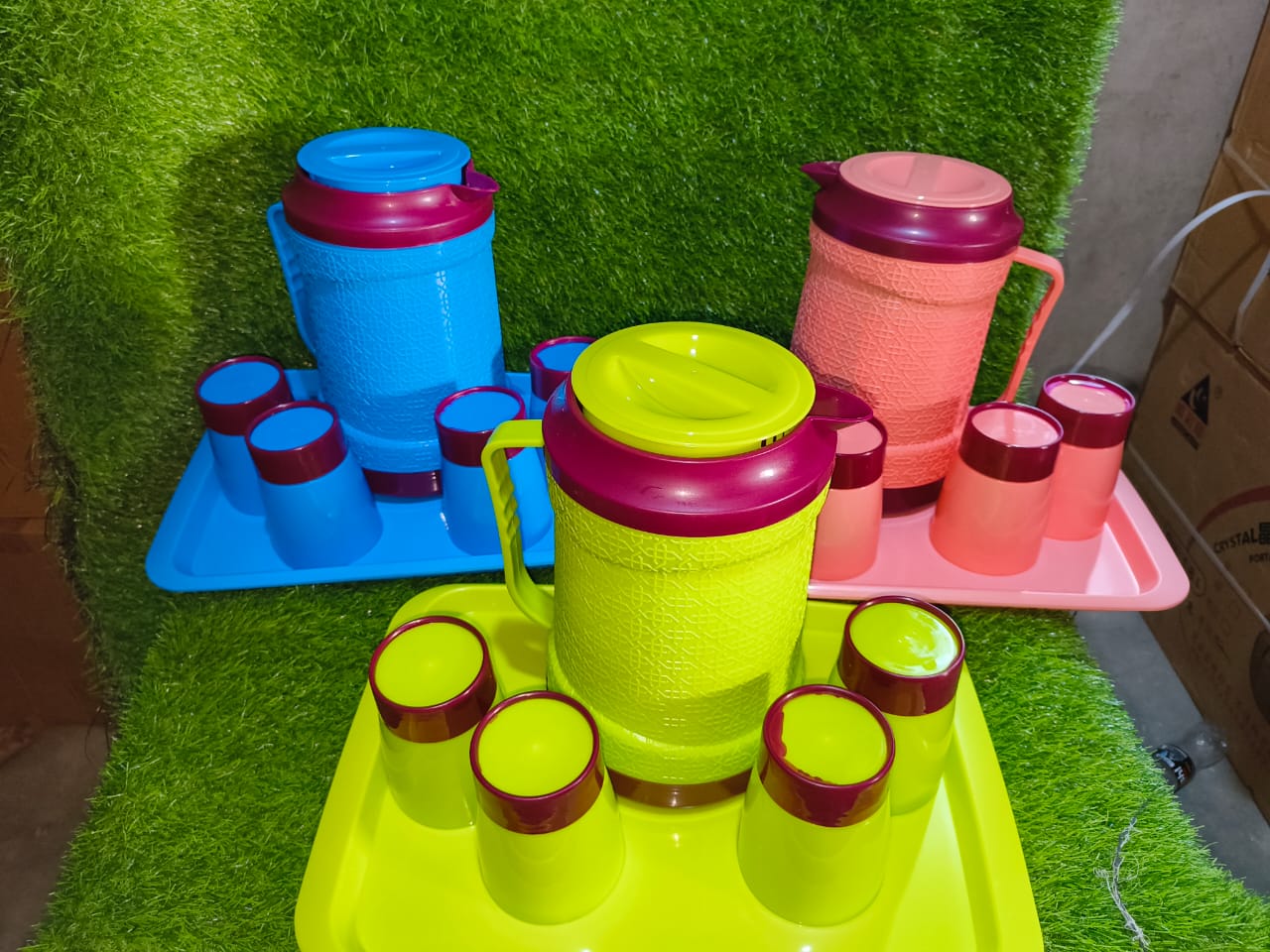 6Gobeletsettasses GOBELET AVEC PETITS TASSES - Image 1