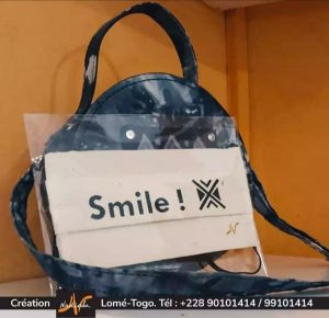 CACHE-NEZ SMILE - Image 1