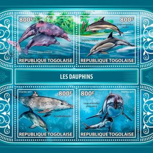 LES DAUPHINS EN SERIE
